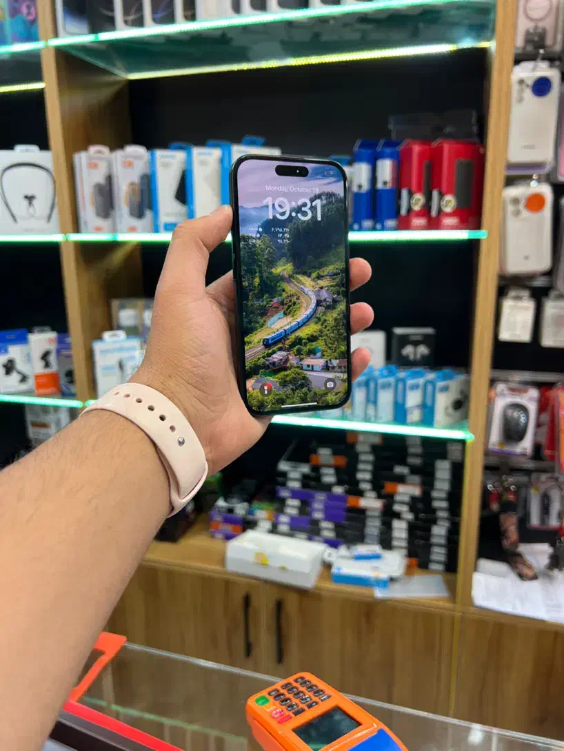 آیفون ۱۶ نرمال ۱۲۸ گیگابایت باتری ۹۸ دوسیم کارت|موبایل|محمدشهر, محمدشهر|دیوار