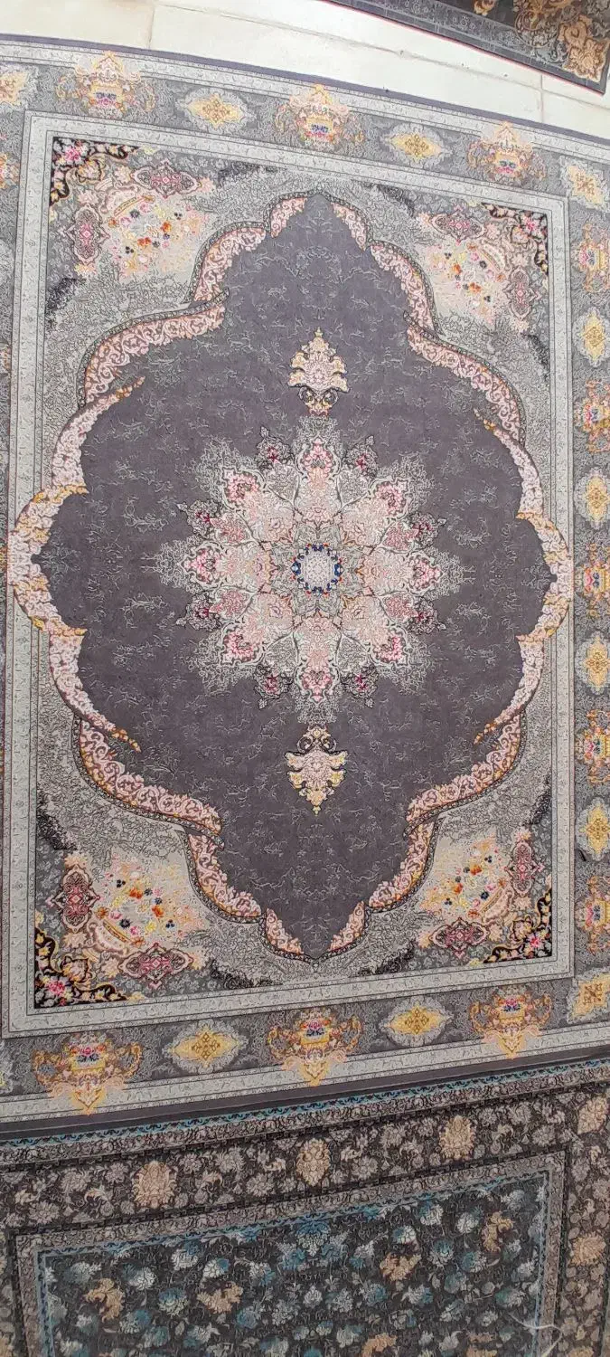 فروش بالشت و پادری|فرش|اصفهان, سرچشمه|دیوار