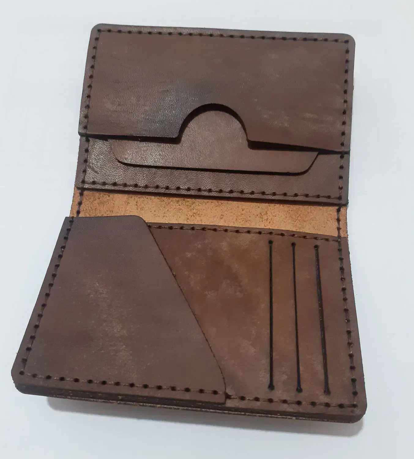 جاکارتی چرمی|کیف، کفش، کمربند|شاهین‌شهر, نبوت|دیوار