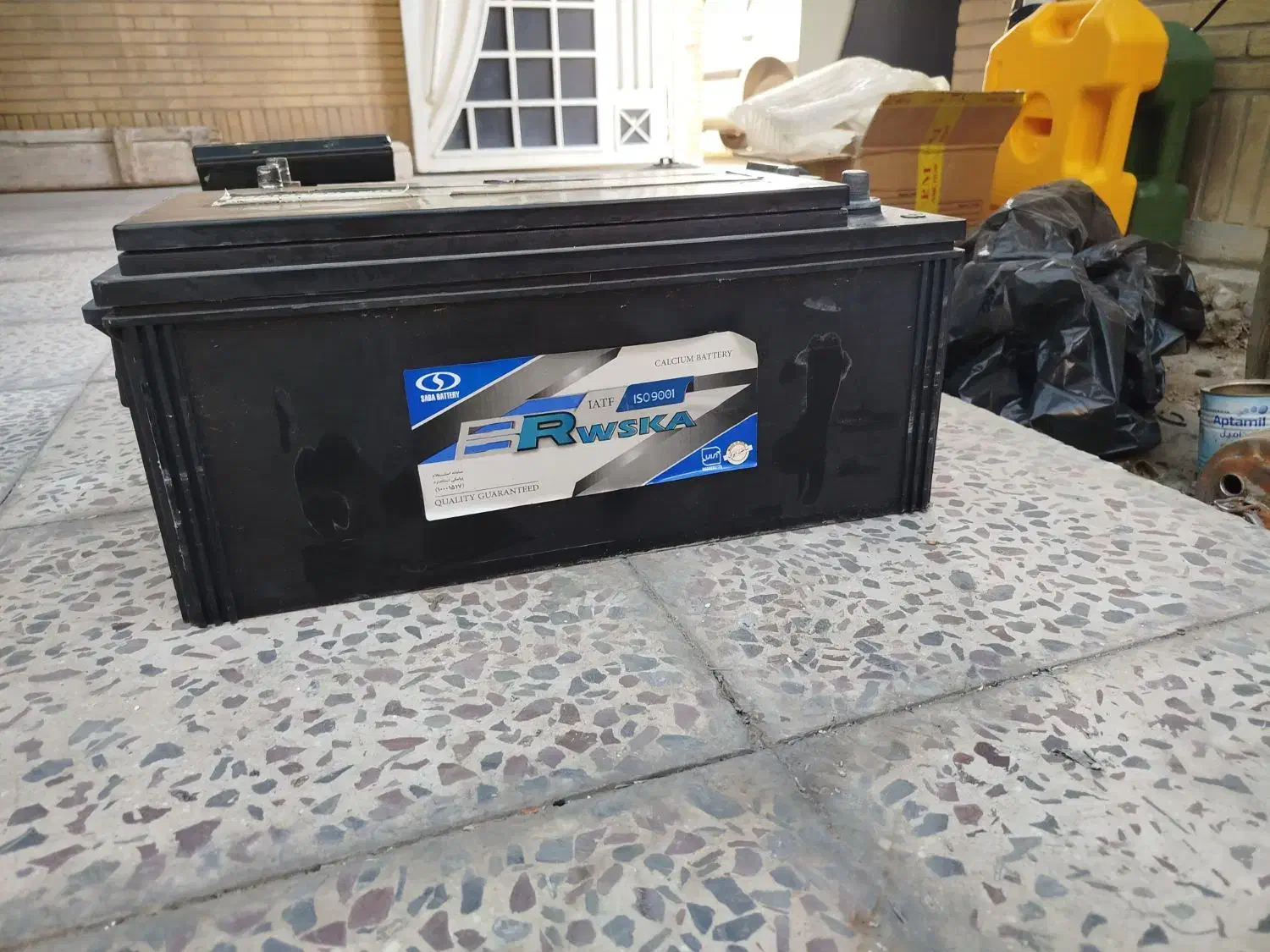 رینگ لاستیک و باتری|قطعات یدکی و لوازم جانبی|خورموج, |دیوار