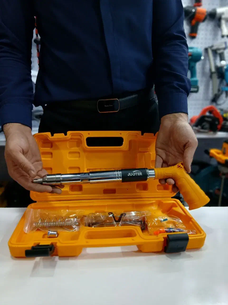 چاشنی زن ، تفنگ میخکوب ، میخ زن|ابزارآلات|ارومیه, |دیوار