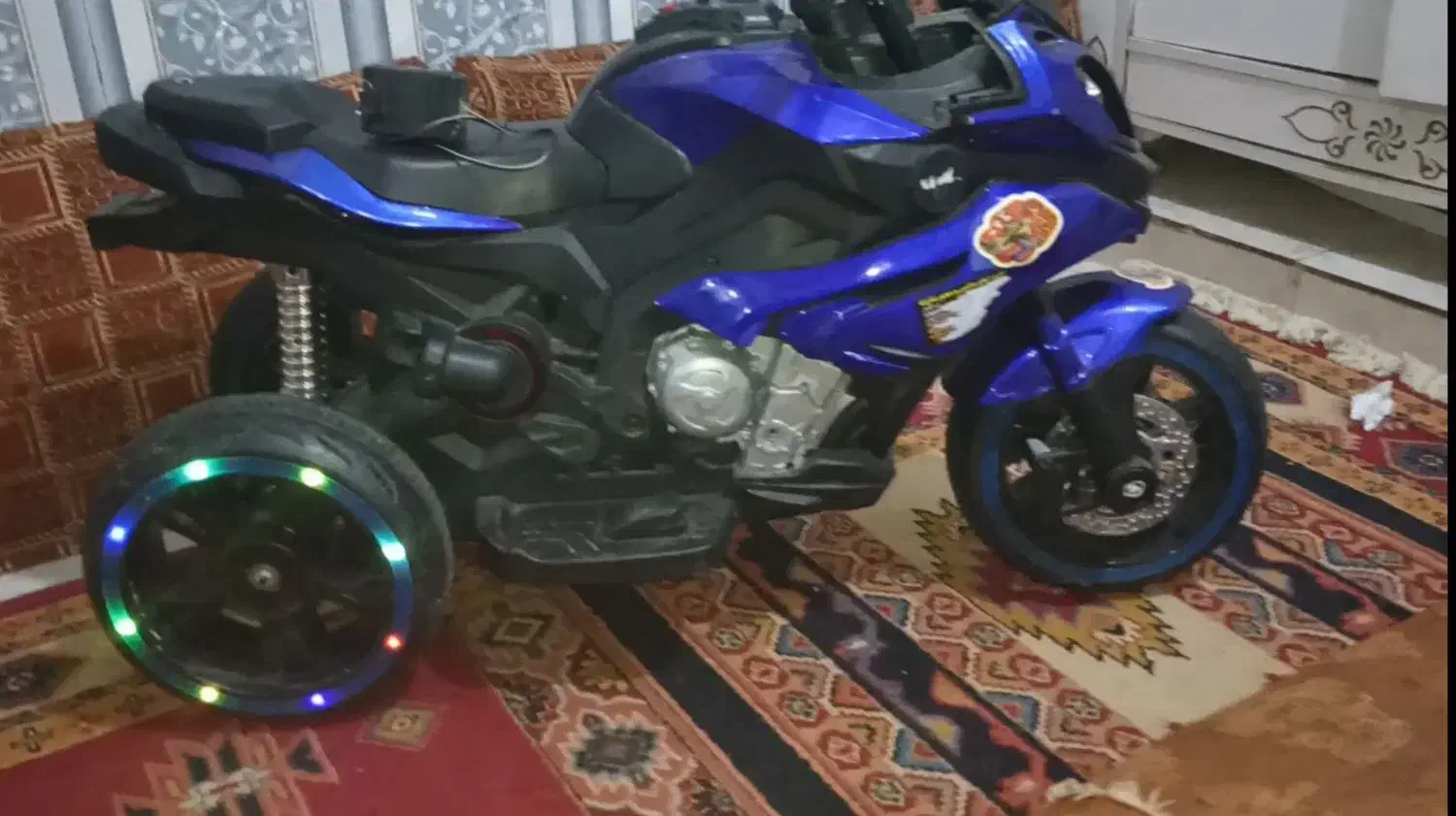 اسباب بازی موتور شارژی در حد نو|اسباببازی|اهواز, اهواز|دیوار