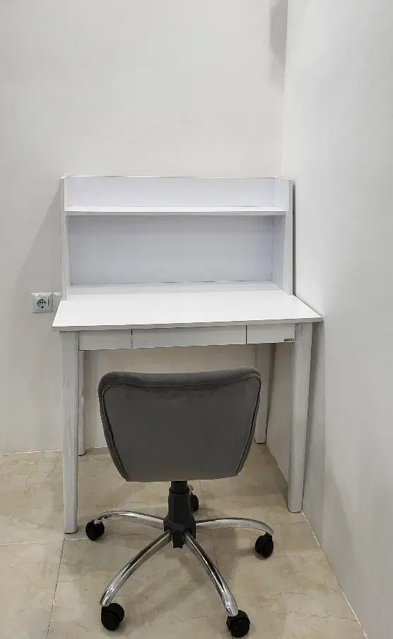 میز تحریر و صندلی|میز تحریر و کامپیوتر|رشت, حمیدیان|دیوار