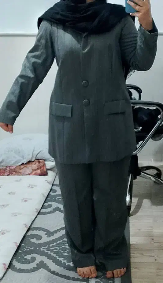 مانتو وپیراهن|لباس|قم, طلاب غیر ایرانی|دیوار