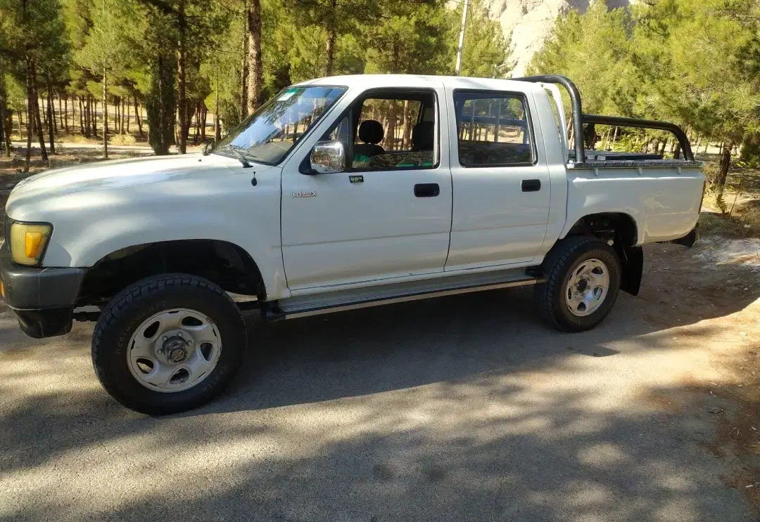 تویوتا هایلوکس 1993دوکابین شاسی بلند|خودرو سواری و وانت|کرمان, |دیوار