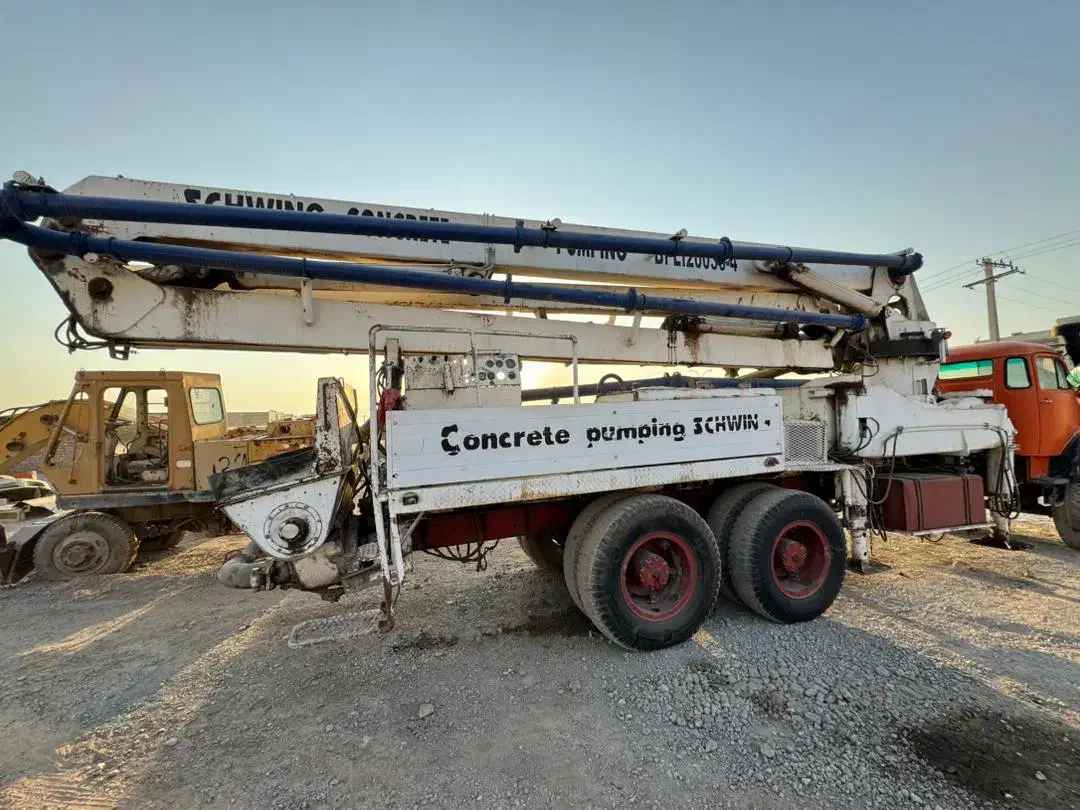 پمپ بتن ۳۶ متری درحد|خودرو سنگین|یزد, |دیوار