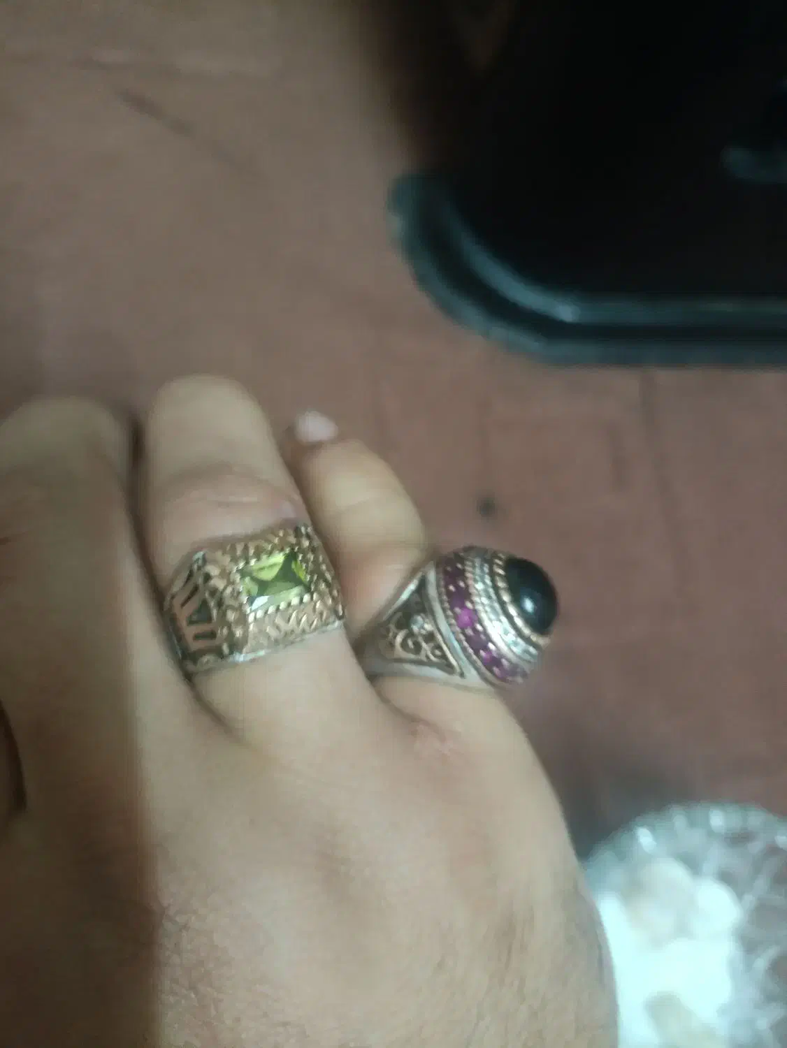 انگشتر زبرجد عقیق سبز کار دست|جواهرات|بومهن, |دیوار