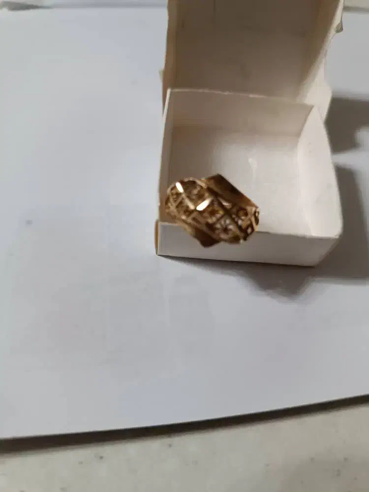 طلا با فاکتور ۵۰بالای فی فروش فوری|جواهرات|همدان, |دیوار