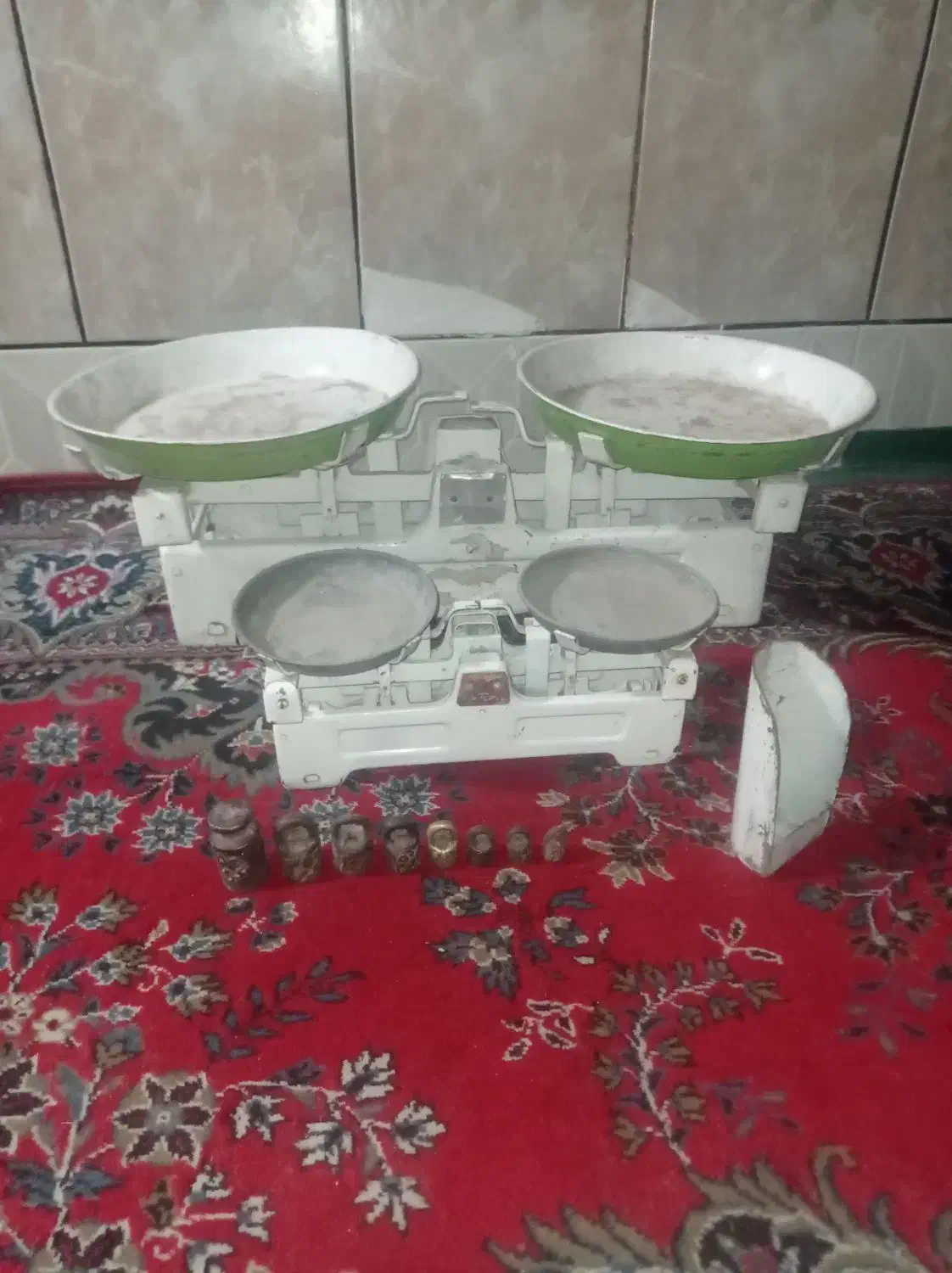 دو عدد ترازوی سنگی قدیمی|فروشگاه و مغازه|تربت جام, بیست متری منبع آب|دیوار