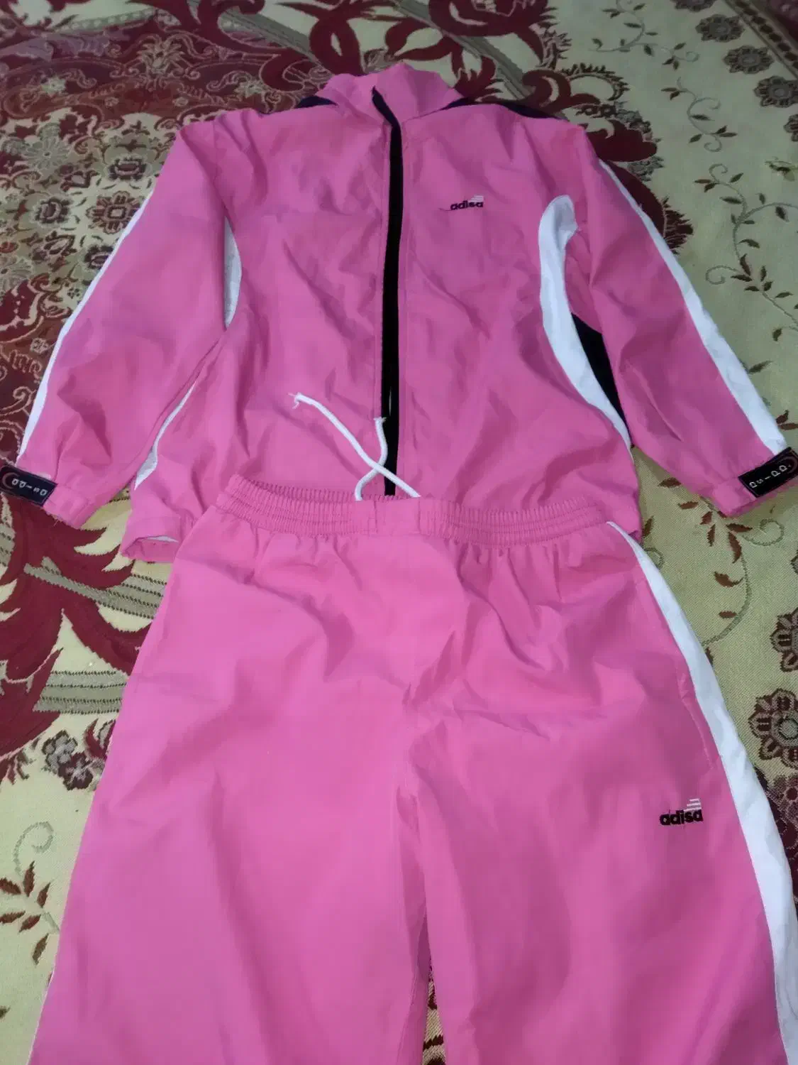 لباس های ورزشی و مانتو|لباس|ملایر, |دیوار