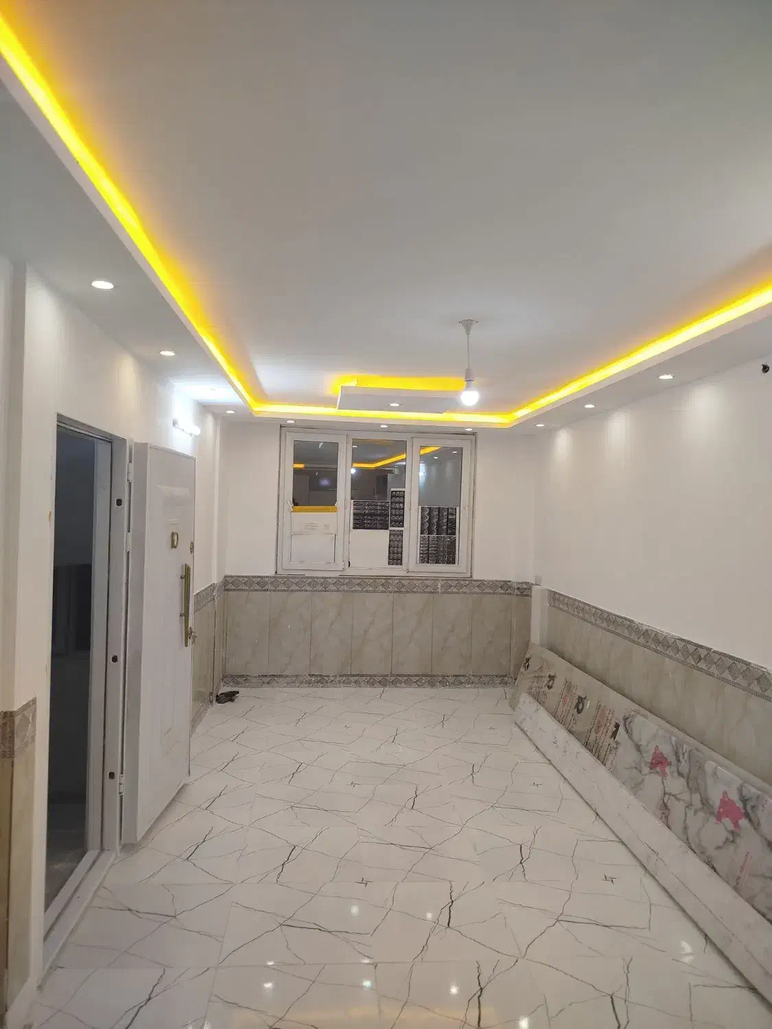 آپارتمان طبقه اول طبرسی 43شمالی|فروش آپارتمان|مشهد, شهید قربانی|دیوار