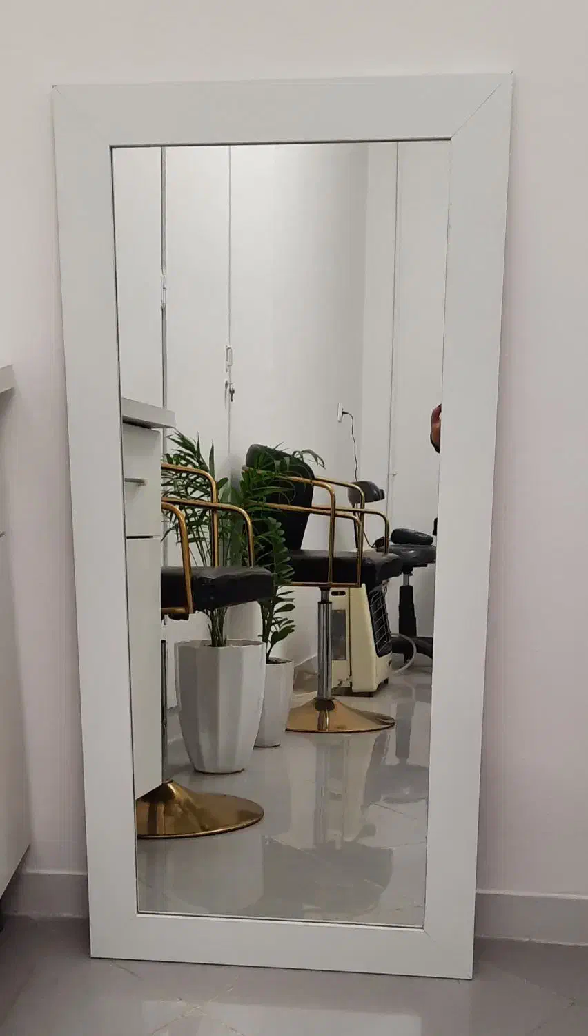 آینه باقاب|آرایشگاه و سالنهای زیبایی|شاهرود, |دیوار