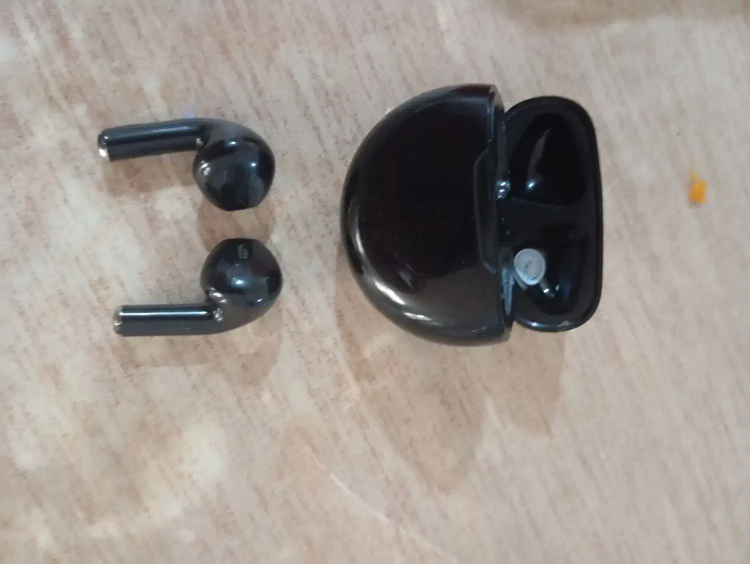 ایرپاد کارکرده|لوازم جانبی موبایل و تبلت|نظرآباد, صالح آباد|دیوار