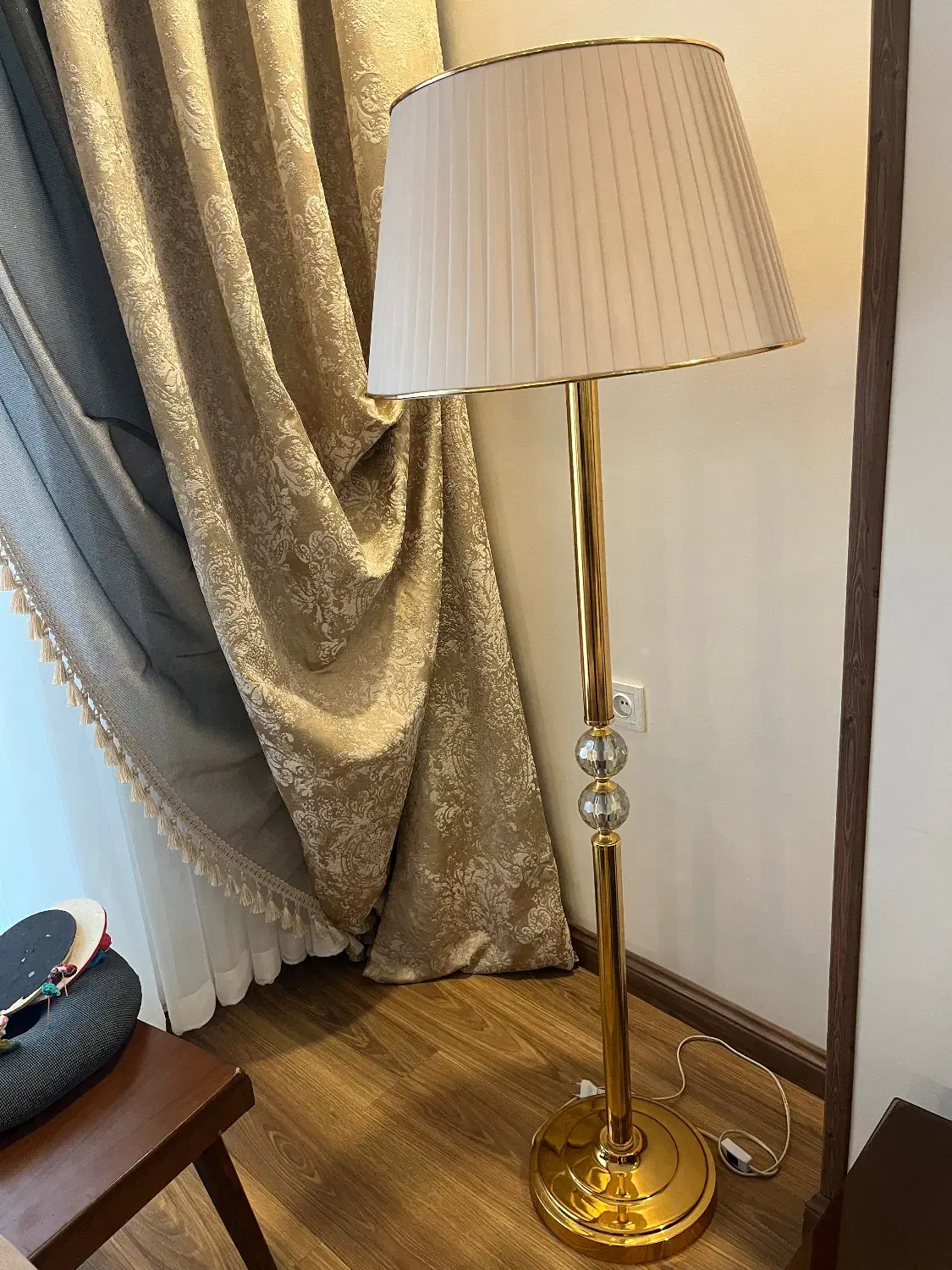 دوعدد آباژور ایستاده|لوستر و چراغ آویز|تهران, شهرآرا|دیوار