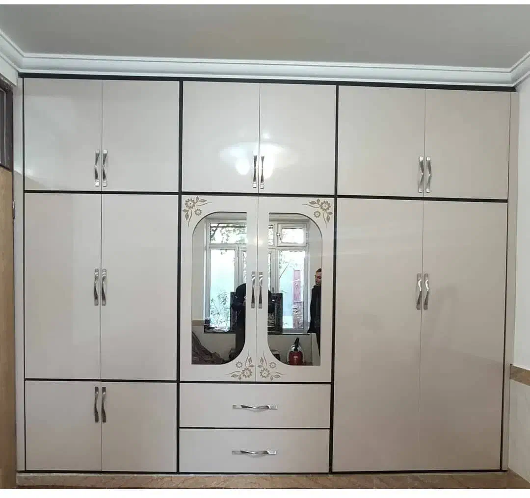 کمد دیواری و بوفه و دکوراسیون مغازه|خدمات پیشه و مهارت|دوگنبدان, |دیوار