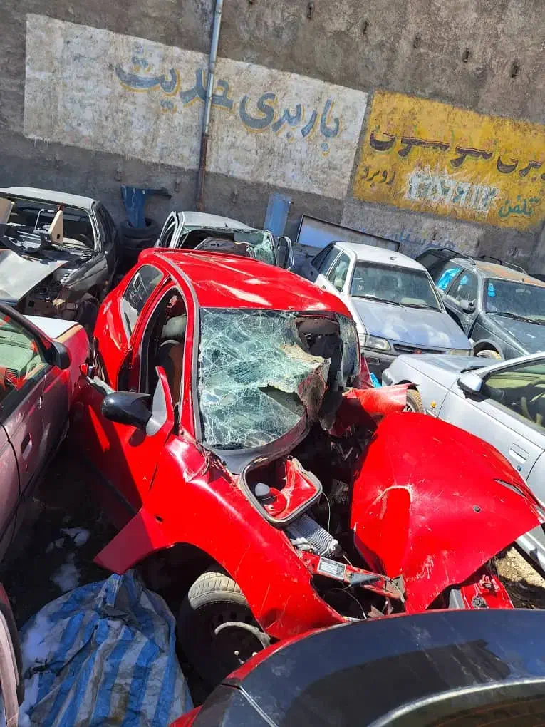 ۲۰۶ تصادفی|خودرو سواری و وانت|کرج, گلشهر|دیوار