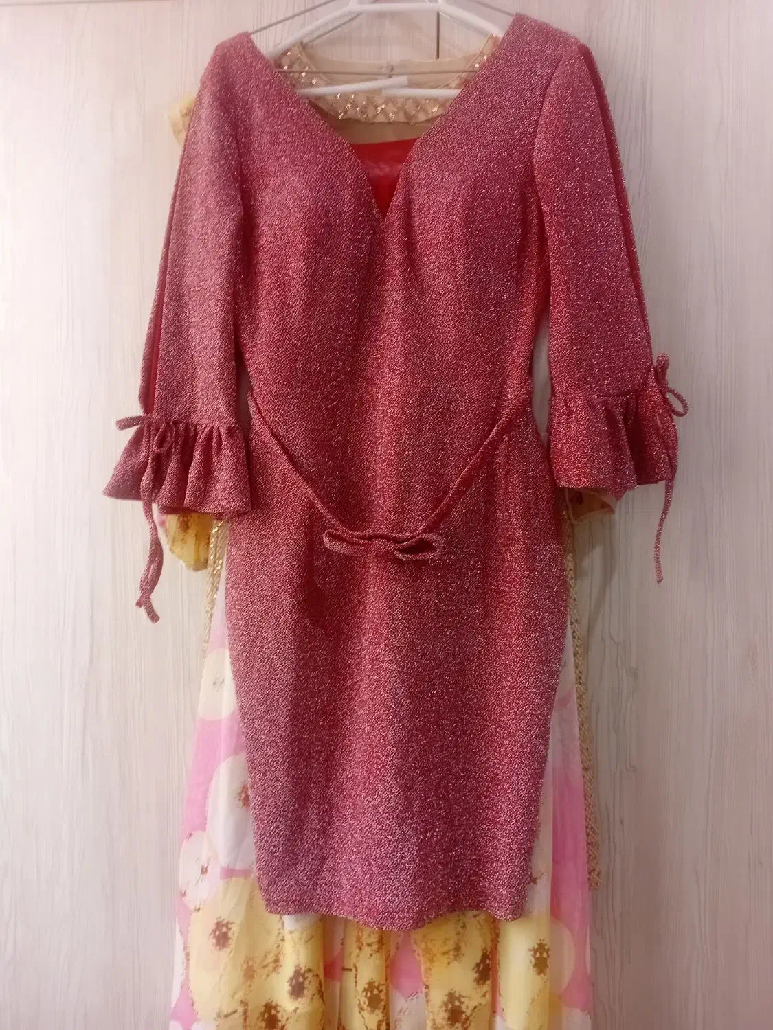 لباس مجلسی|لباس|اردبیل, |دیوار