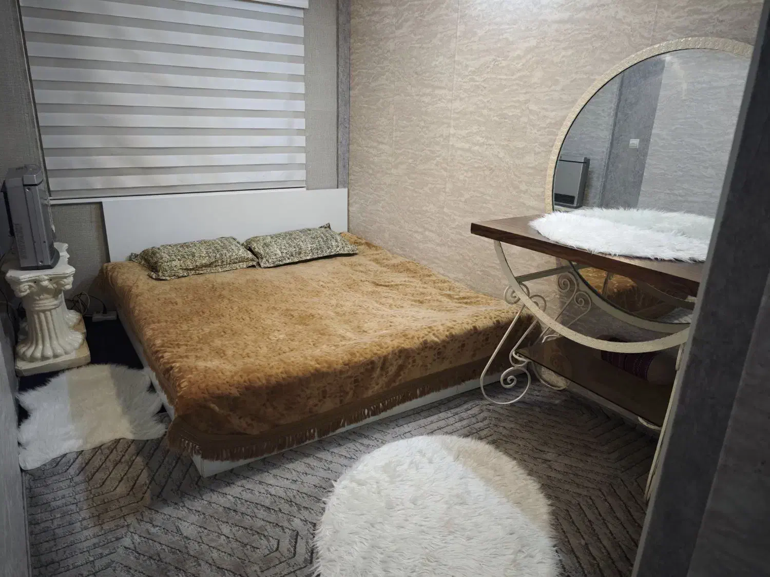 اجاره کوتاه مدت تمیزغیرقابل مقایسه باسمت حرم دربست|اجارهٔ کوتاهمدت آپارتمان و سوئیت|مشهد, هفت تیر (نه دره)|دیوار