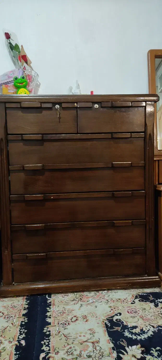 دراور شش کشویی محکم و سالم|جاکفشی، کمد، دراور|بروجرد, |دیوار