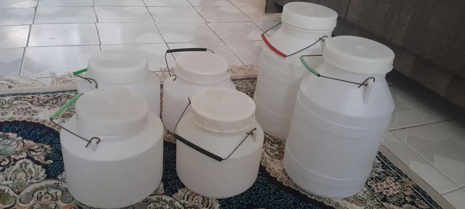 دبه شیر و ماست سالم|ظروف نگهدارنده، پلاستیکی، یکبارمصرف|یزد, |دیوار