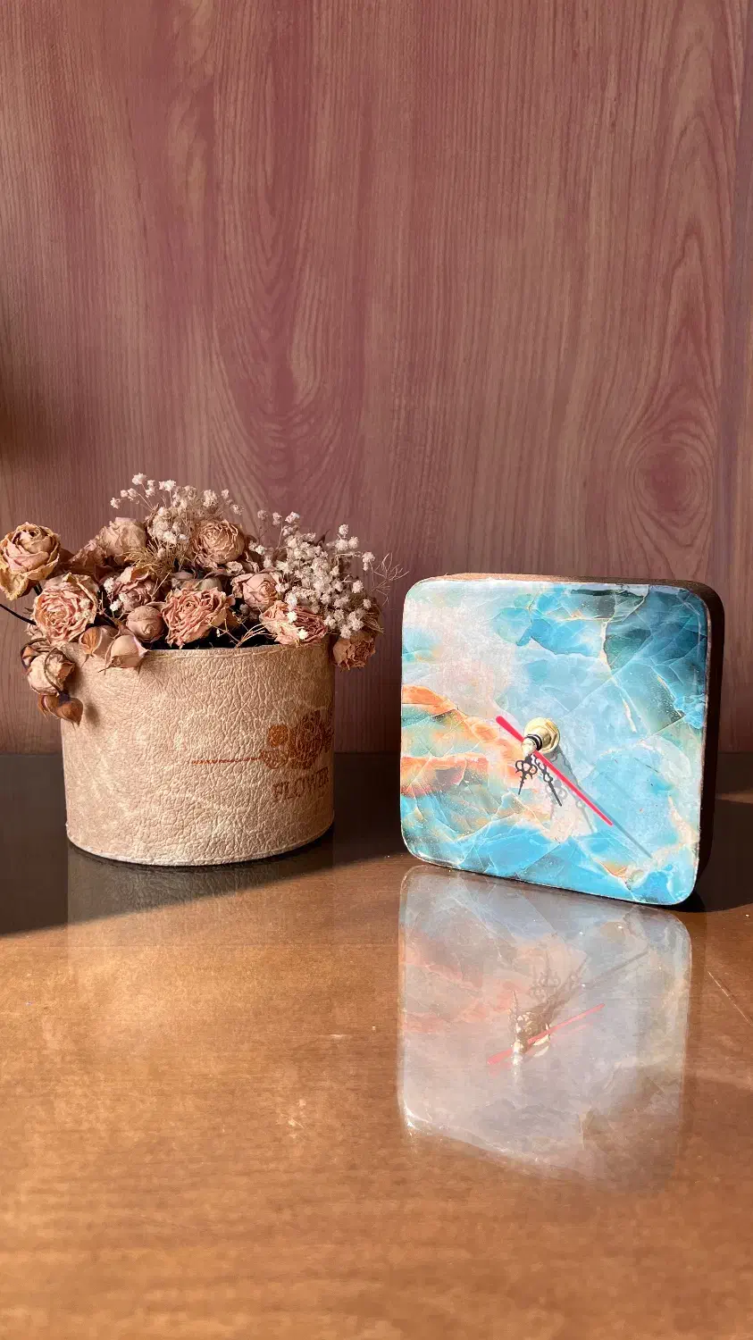 ساعت رزینی آبی فیروزه‌ای|ساعت دیواری و تزئینی|تهران, اکباتان|دیوار