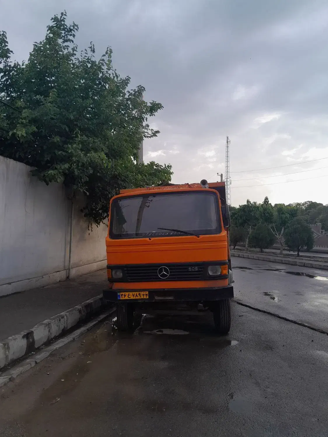 ماشین کمپرسی|خودرو سنگین|ری, شهادت|دیوار