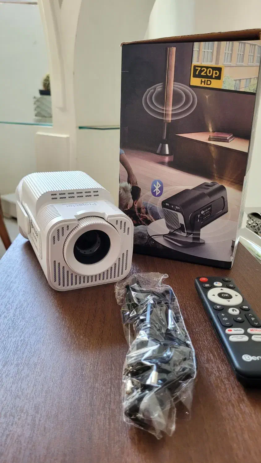 ویدئوپروژکتور بنیوس vp08|تلویزیون و پروژکتور|بابلسر, |دیوار