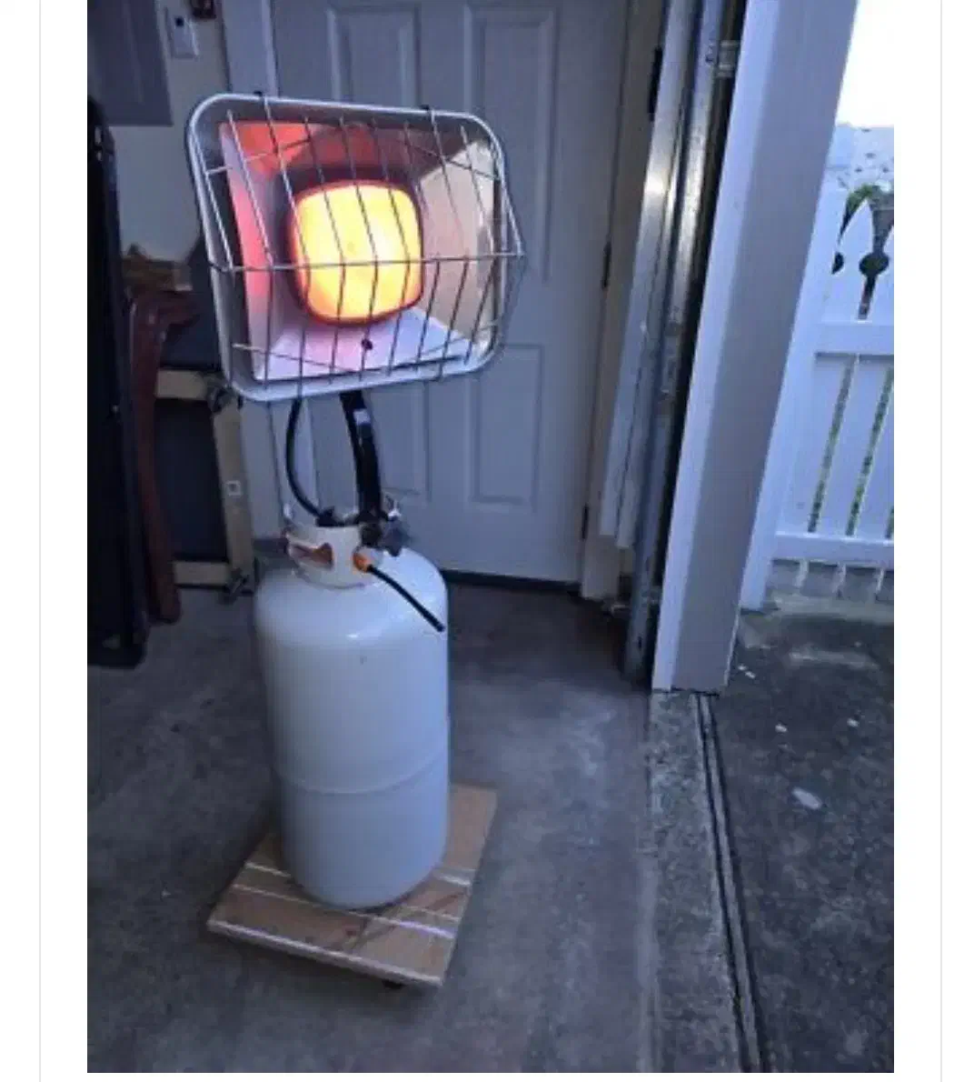 بخاری آنتیک کمپینگ کلمن امریکایی Coleman|کلکسیون اشیاء عتیقه|تهران, جوانمردان (اندیشه)|دیوار