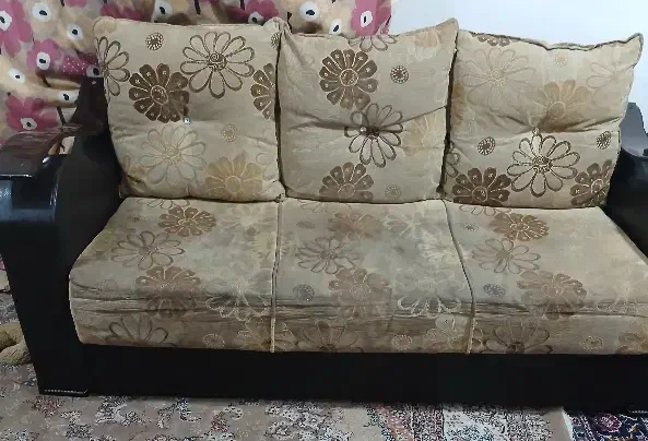 مبل تمیز بدون خرابی|مبلمان خانگی و میز عسلی|رشت, حافظ آباد|دیوار