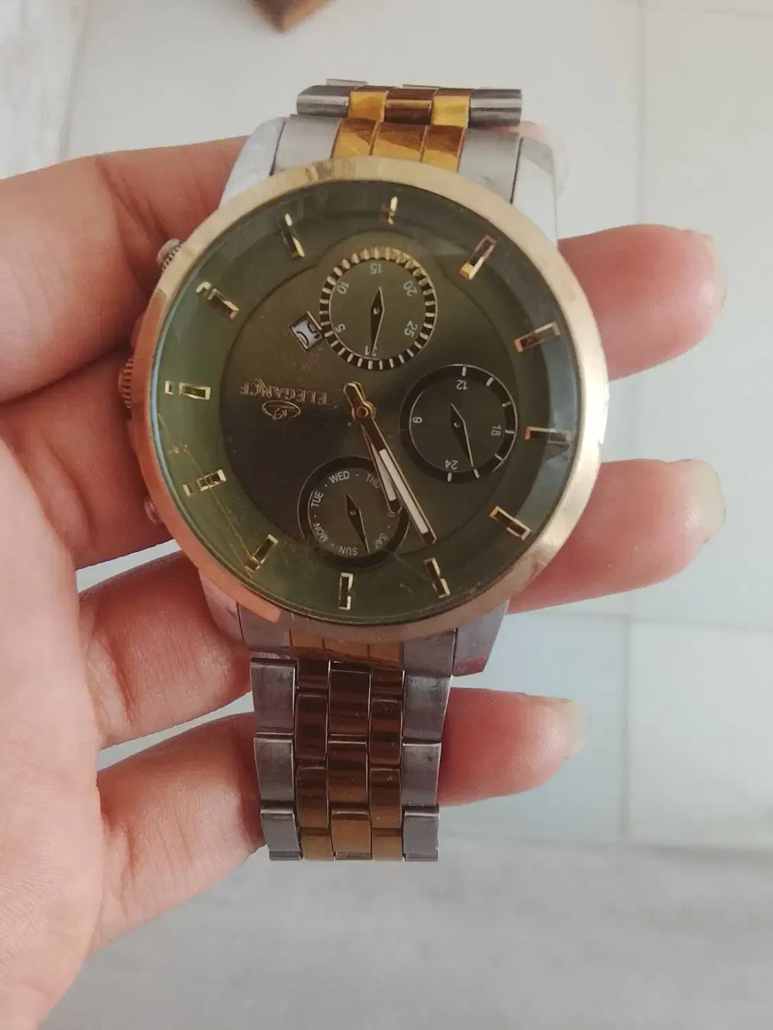 ساعت مچی|ساعت|نیشابور, رحمت آباد|دیوار