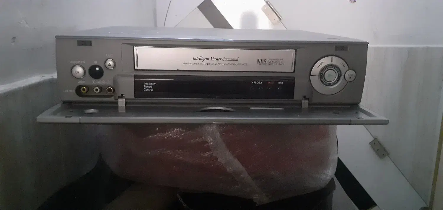 ویدئو نوار کوچک  وبزرگ|پخش‌کننده DVD و ویدیو|تهران, هفده شهریور|دیوار