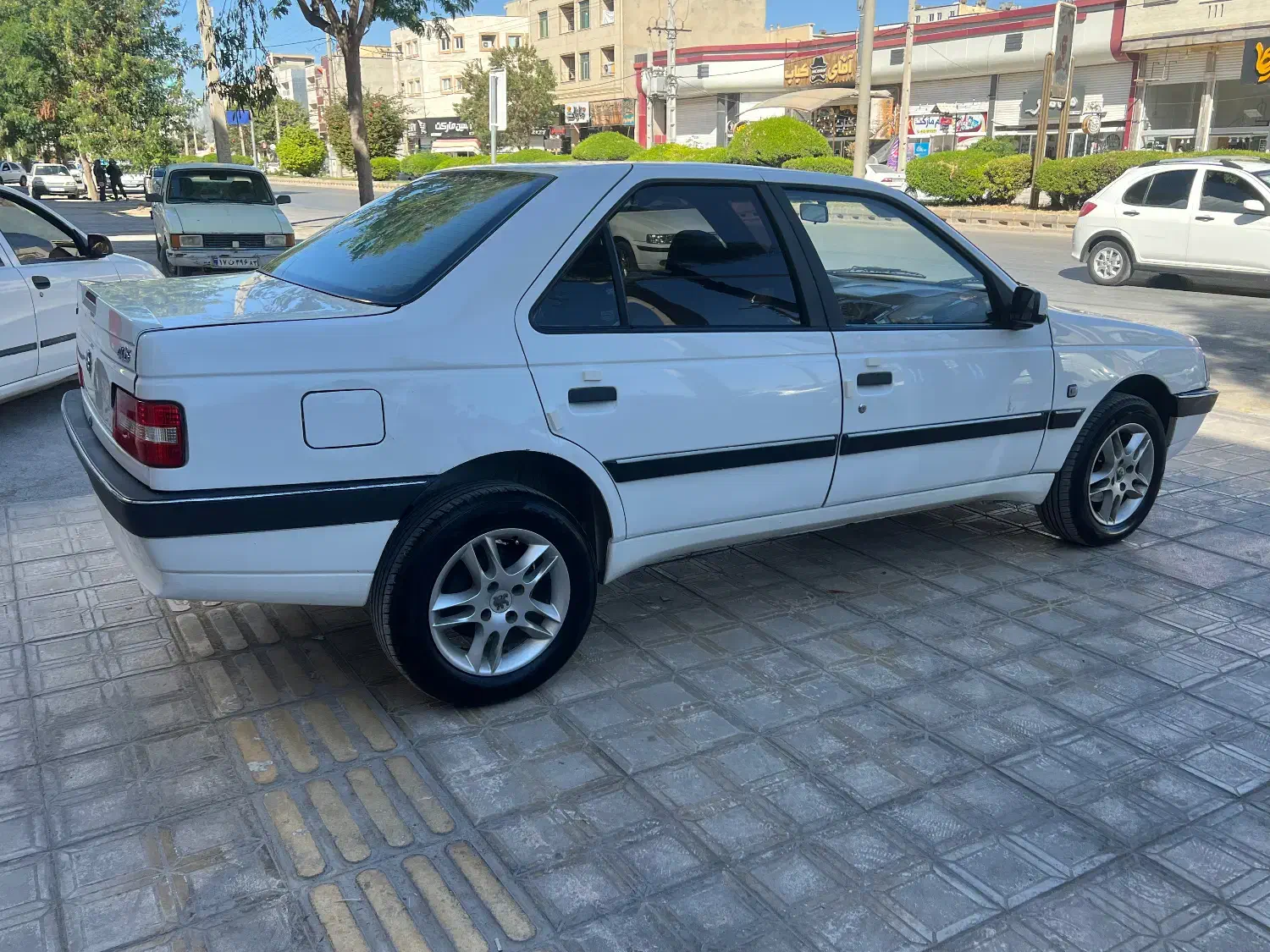 تیوفایو 405|خودرو سواری و وانت|کازرون, |دیوار