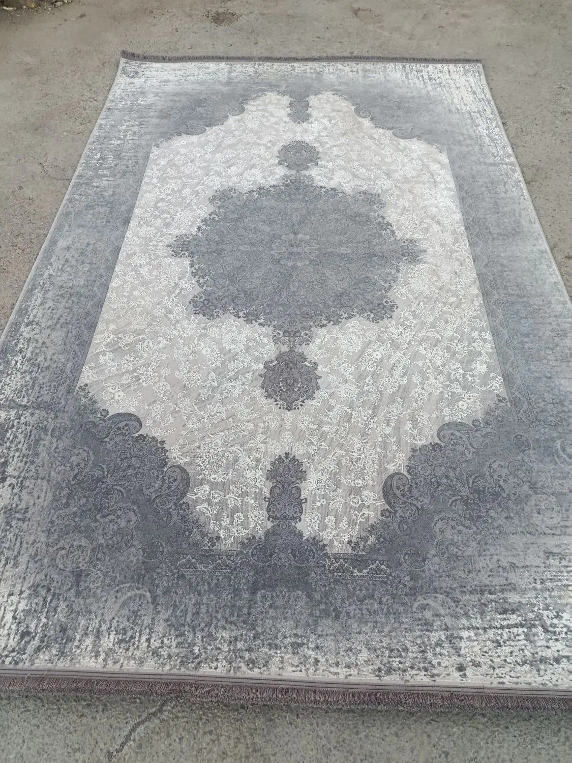 جفت ۶ متری ۱۲۰۰ شانه تراکم ۳۶۰۰ گل برجسته|فرش|مشهد, عامل|دیوار