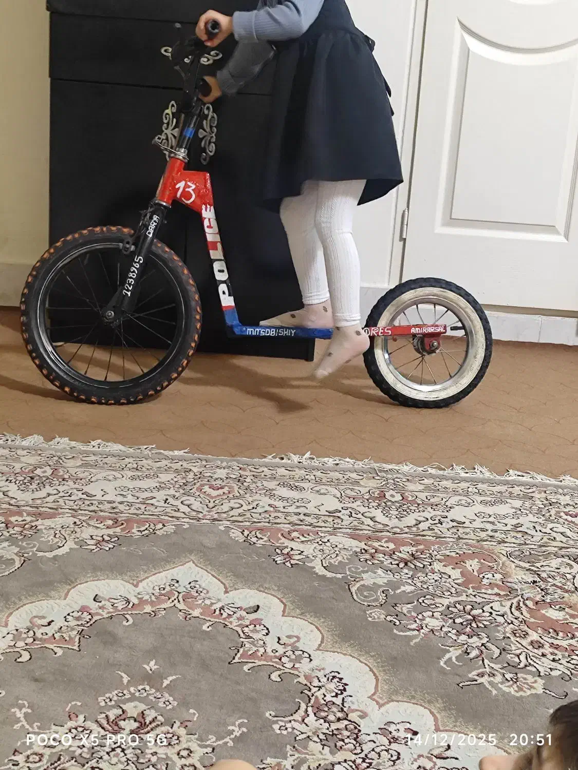 اسکوتر دوچرخه حرفه ای|دوچرخه، اسکیت، اسکوتر|قیامدشت - خاورشهر, |دیوار