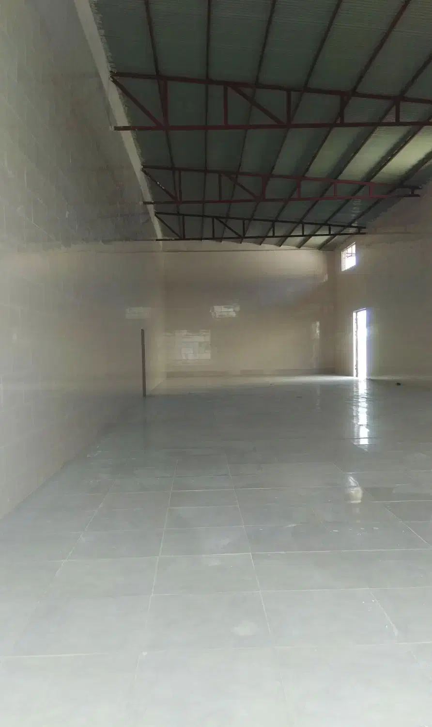 کاشیکاری و سرامیک کاری به صورت پیمانکاری|خدمات پیشه و مهارت|چابهار, |دیوار