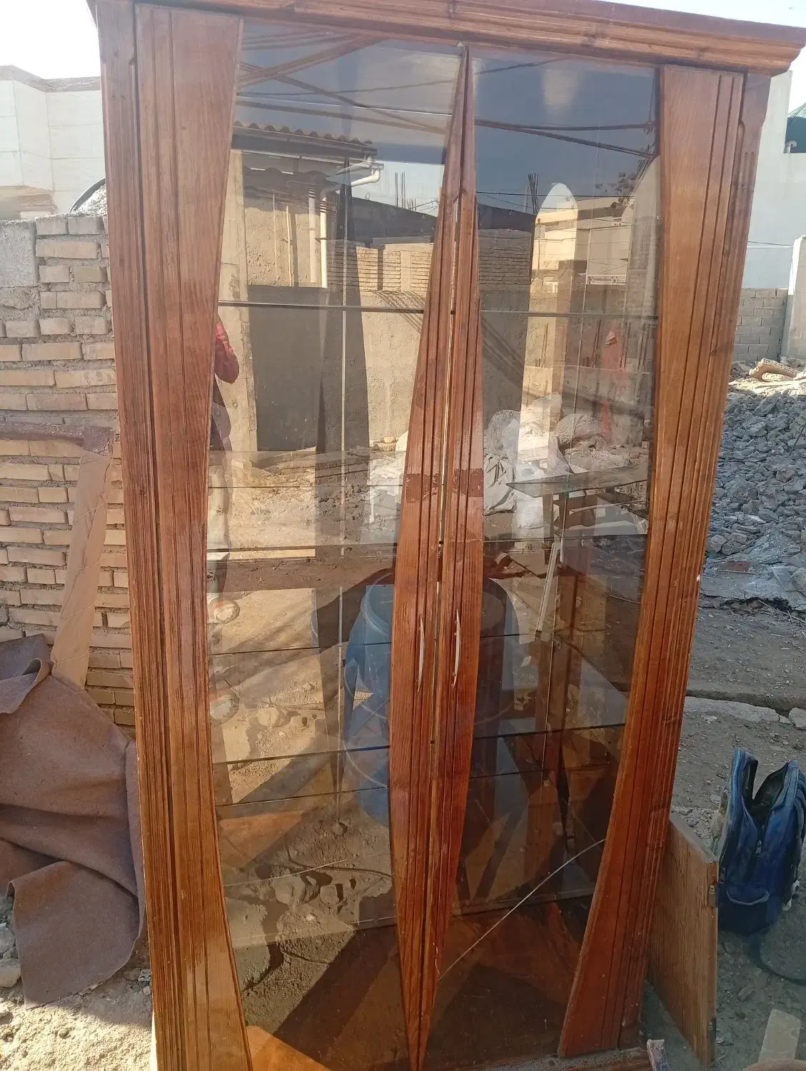 بوفه به علت ساخت و ساز به فروش میرسد|بوفه، ویترین، کنسول|گنبد کاووس, |دیوار