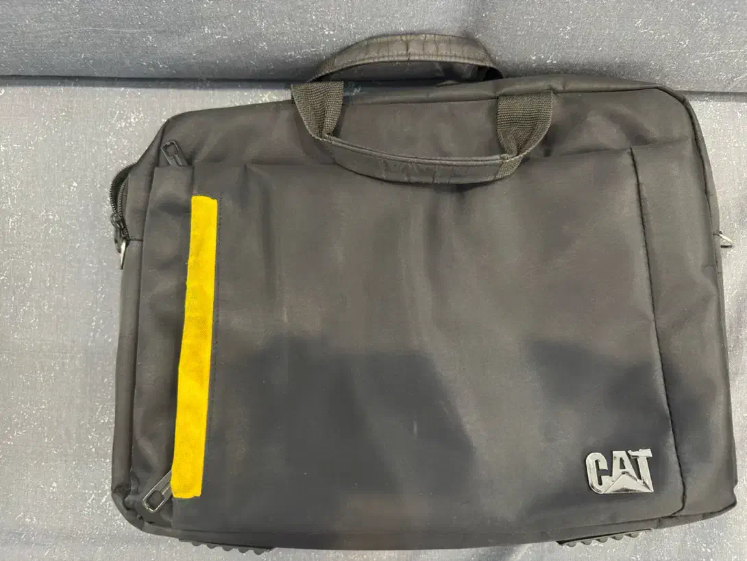 فروش دو عدد کیف لپ تاپی سالم|کیف، کفش، کمربند|کرمان, |دیوار