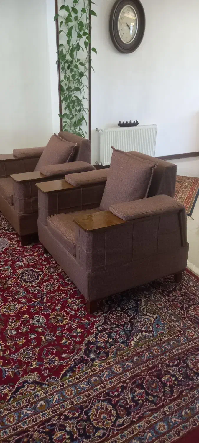 مبل راحتی ۷ نفره دو رو رزر قیمت|مبلمان خانگی و میز عسلی|هشتگرد, فاز ۲ مهستان|دیوار