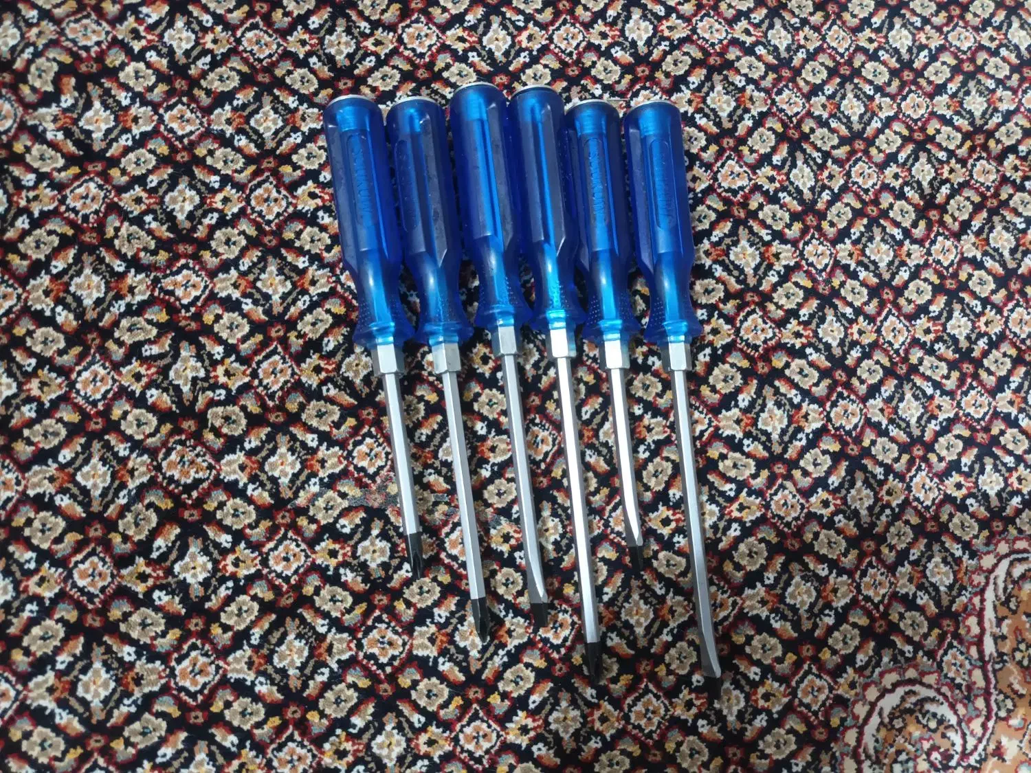 ابزار استوک|ابزارآلات|ویسیان, |دیوار