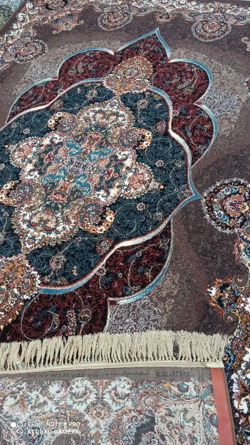 ۴ تخته فرش ماشینی ۶متری ۷۰۰ شانه جنس نخ|فرش|تبریز, |دیوار