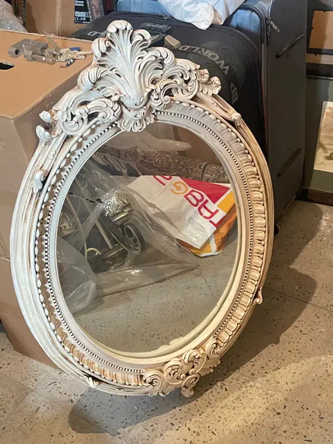 فروش یک آینه دیواری و کنسول و یک عدد آبنما|بوفه، ویترین، کنسول|تهران, نظامی گنجوی (توانیر)|دیوار