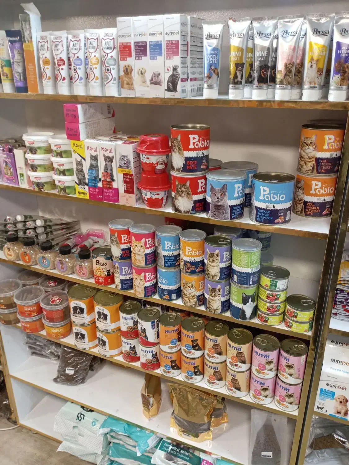 فمیلی پت شاپ|لوازم جانبی حیوانات|شاهین‌شهر, فردوسی|دیوار