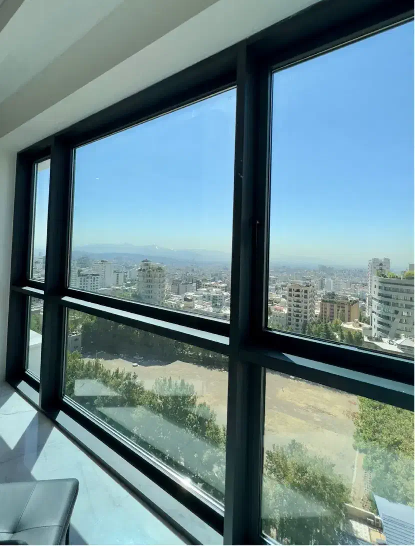 ۳۸۰متر مدرن+۳۰متر تراس ویوو شهر و باغ