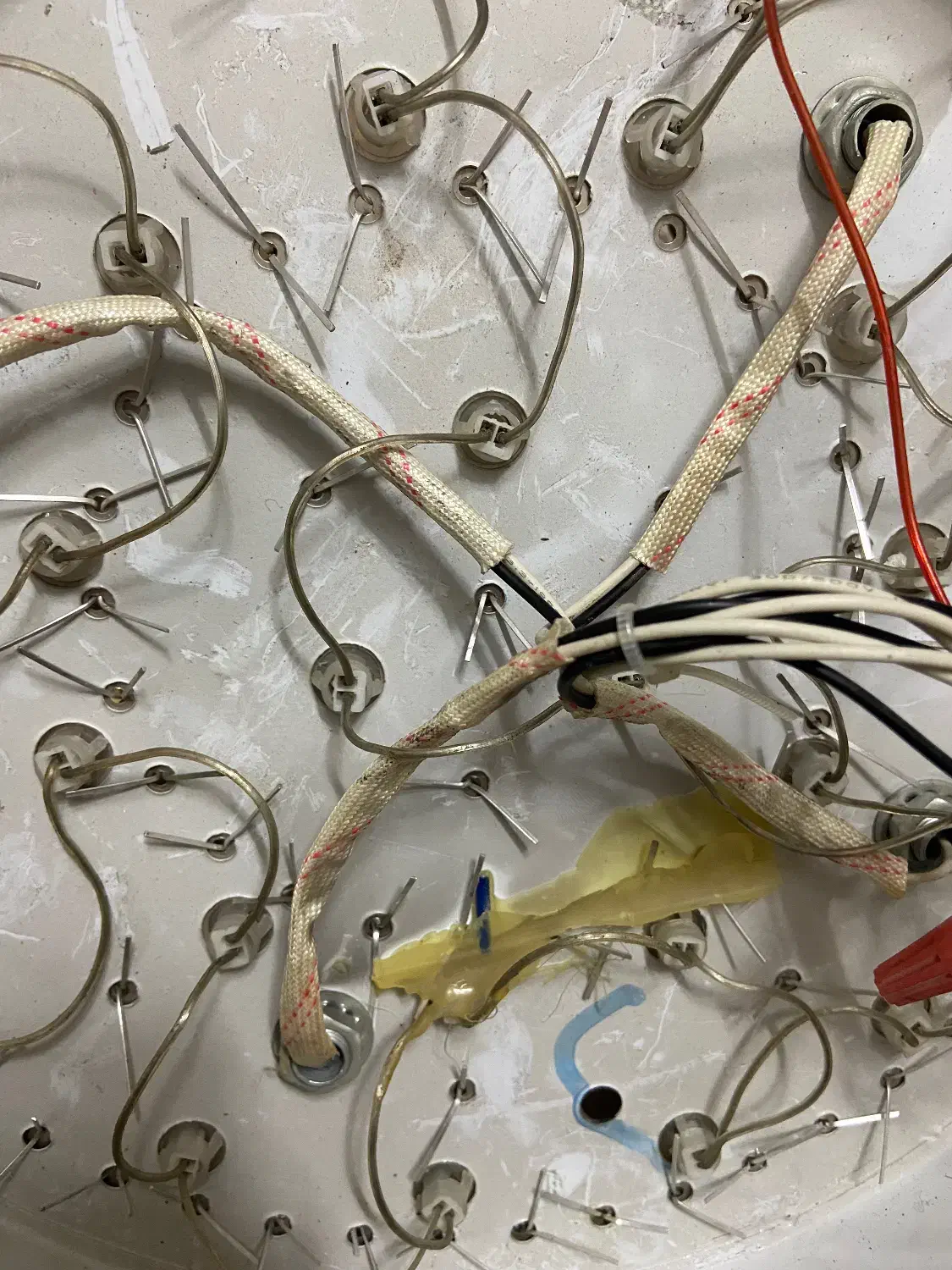 لوستر|لوستر و چراغ آویز|قرچک, زیبا شهر|دیوار