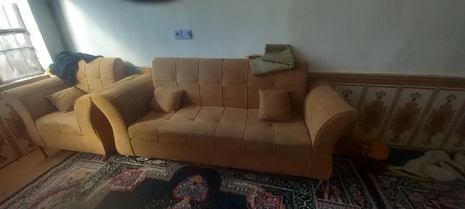 مبل ۷نفره|مبلمان خانگی و میز عسلی|مشهد, شهرک شهید باهنر|دیوار