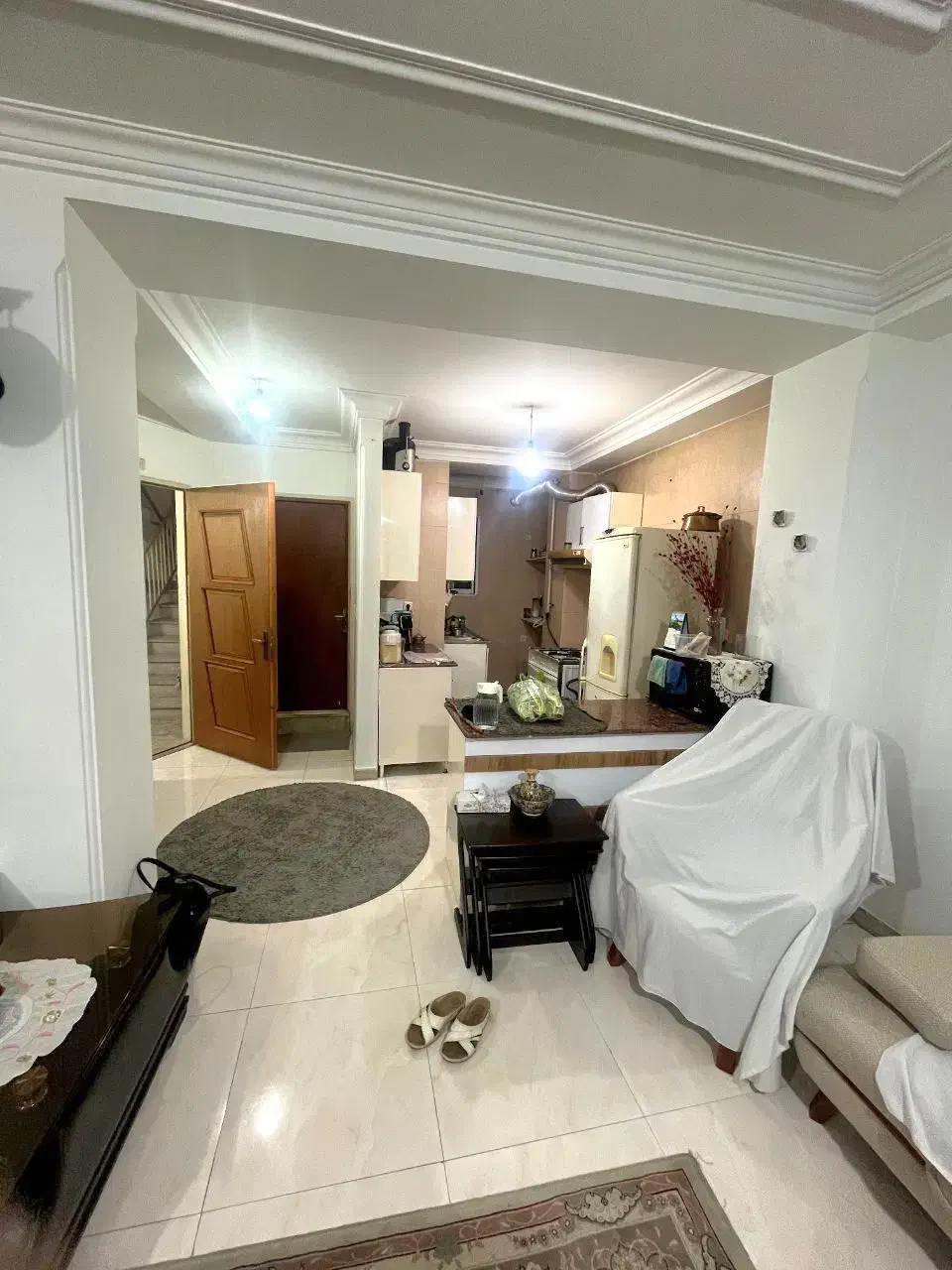 آپارتمان ۹۰ متری آسانسور دار  خ بابل ابتدا ارغوان|فروش آپارتمان|قائم‌شهر, |دیوار