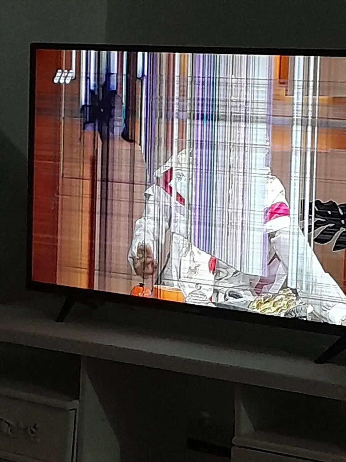 ال ای دی۴۳ اینچ قیمت توافقی|تلویزیون و پروژکتور|هشتگرد, ینگی امام|دیوار