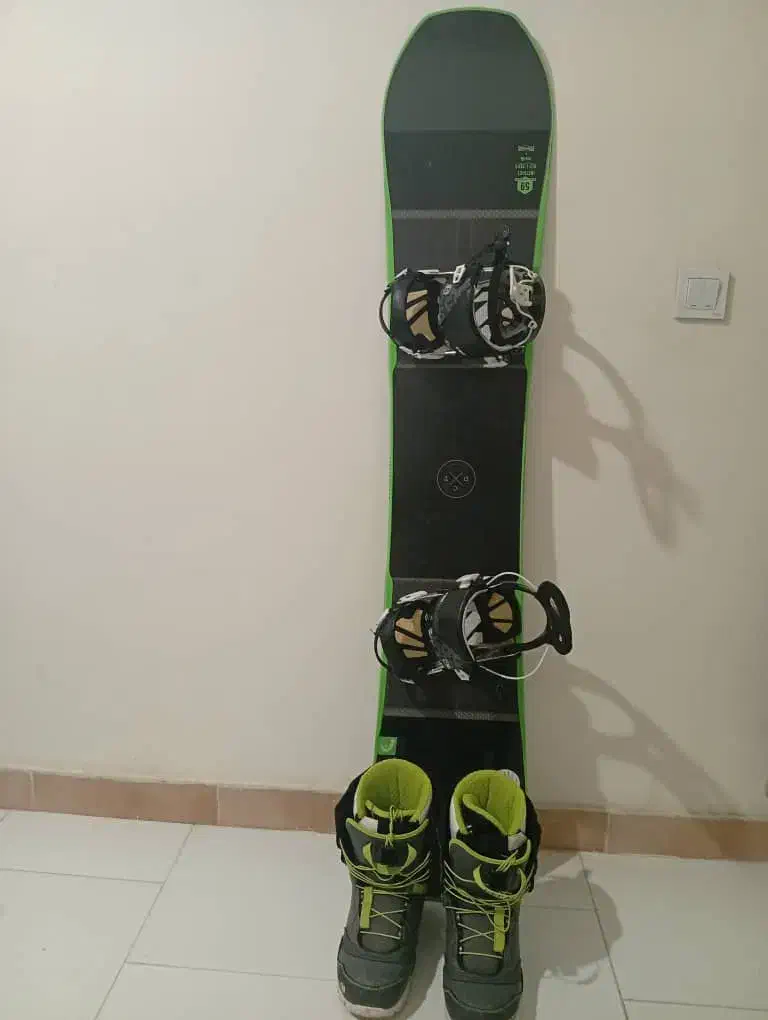 اسنوبورد و اسکی آلپاین و کاپشن|ورزشهای زمستانی|فردیس, شهرک سپاه|دیوار