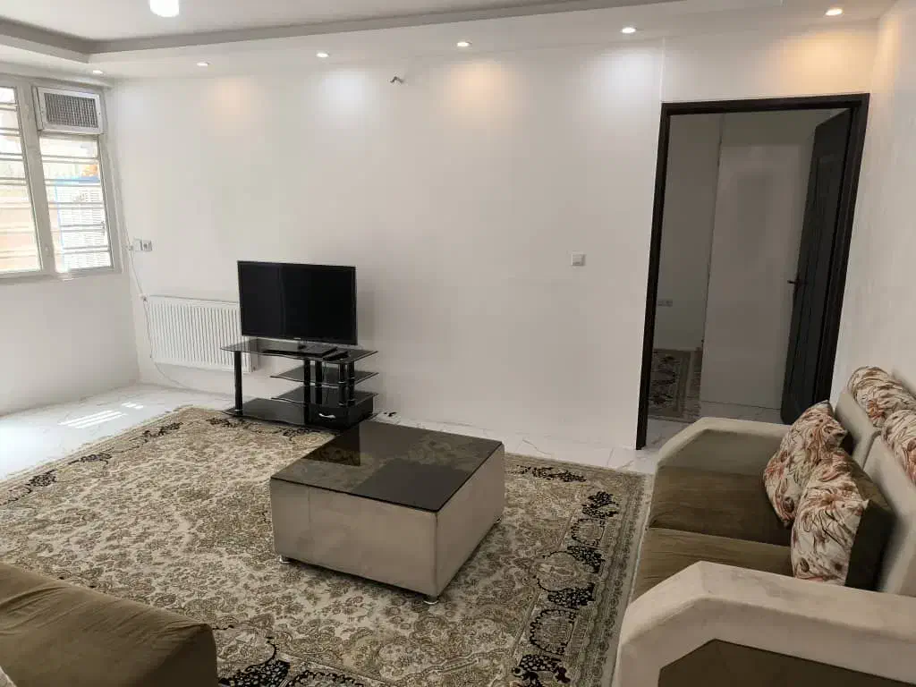 منزل مبله منزل لوکس منزل تمیز و شیک|اجارهٔ کوتاه‌مدت آپارتمان و سوئیت|شیراز, نصر|دیوار