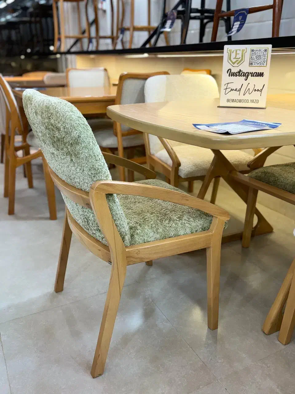 ناهارخوری فرمیچه عماد|میز و صندلی غذاخوری|یزد, |دیوار